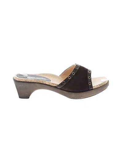 Pre-owned Taryn Rose Mule/clog In Brown