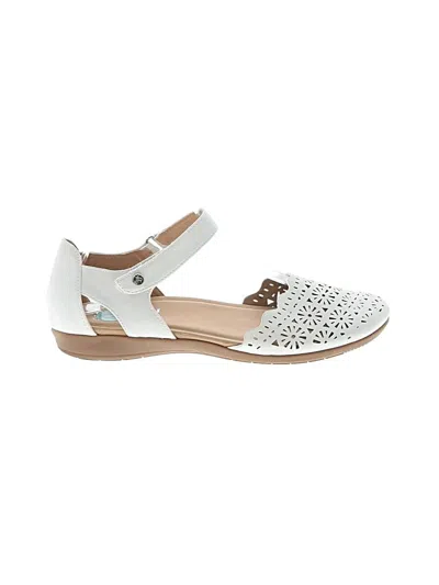 Pre-owned Taryn Rose Sandals In White