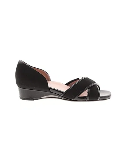 Pre-owned Taryn Rose Wedges In Black
