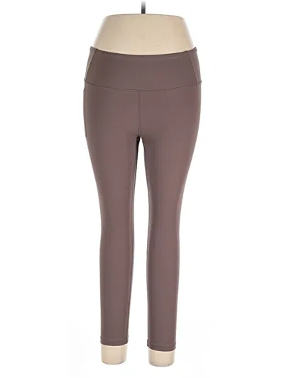 Pre-owned Tasc Active Pants In Brown