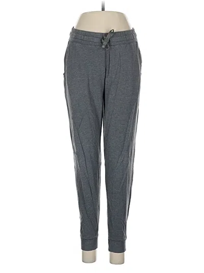 Pre-owned Tasc Casual Pants In Gray