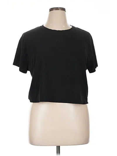 Pre-owned Tasc Short Sleeve T-shirt In Black