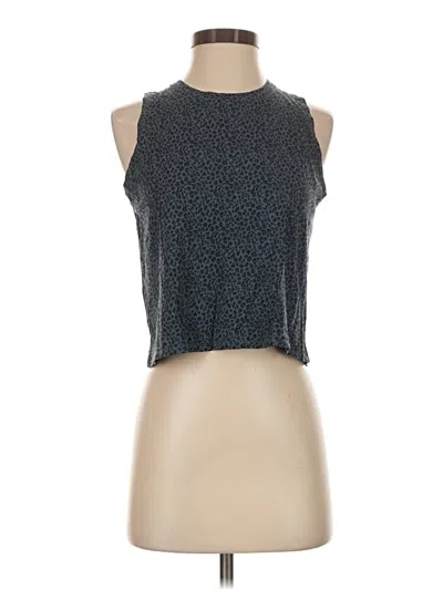 Pre-owned Tasc Sleeveless T-shirt In Blue