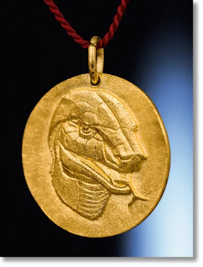 Taschen Ai Weiwei. Zodiac Charm ‘snake' In Blue