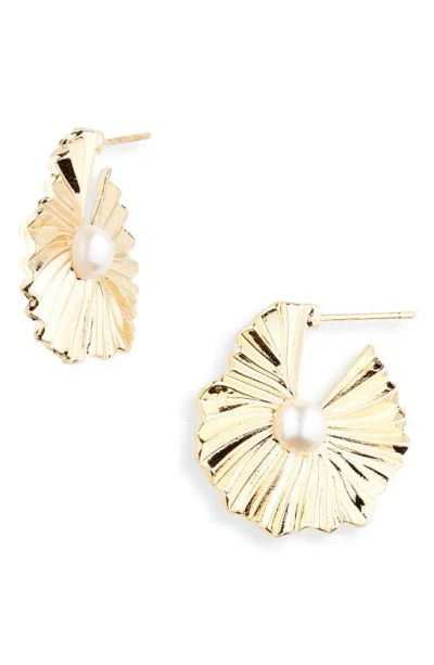 Tasha Flower Imitation Pearl Stud Earrings In Gold/ Pearl