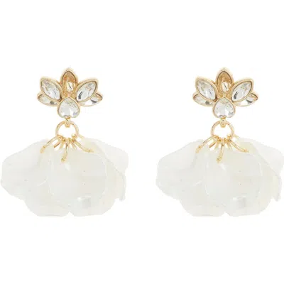 Tasha Imitation Pearl Flower Dangle Earrings In Gold