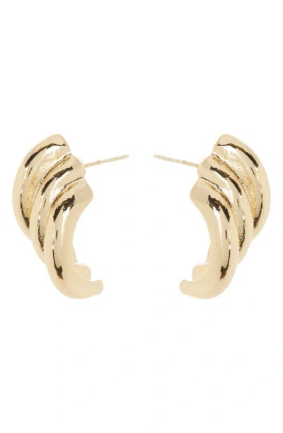 Tasha Wave Earrings In Gold