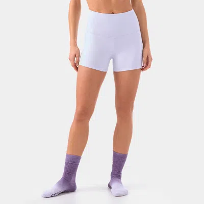 Tavi Hot Short In White