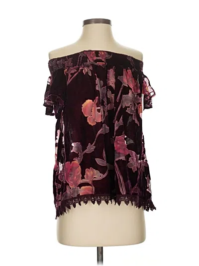 Taylor & Sage Sleeveless Blouse In Burgundy