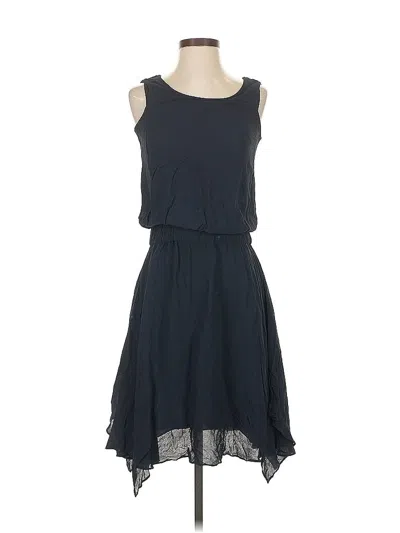 Pre-owned Taylor Casual Dress In Blue