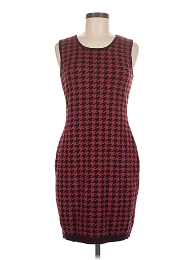 Pre-owned Taylor Casual Dress In Burgundy