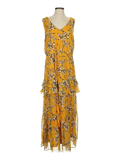Pre-owned Taylor Casual Dress In Yellow