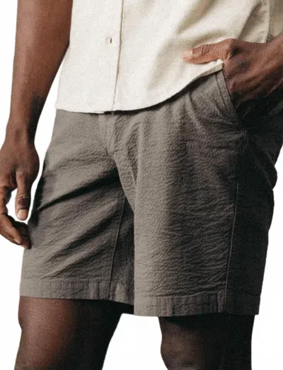 Taylor Stitch Cotton Easy Short In Canteen Seersucker In Animal Print