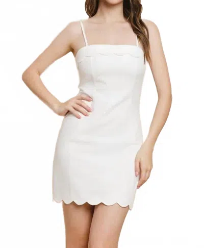Tcec Callie Scalloped Mini Dress In White
