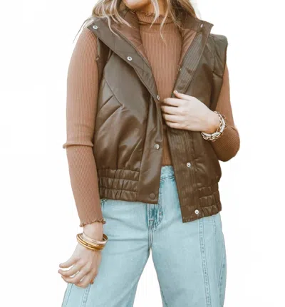 Tcec Hot Cocoa Puffer Vest In Brown