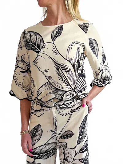 Tcec Scalloped Edging Top In Cream In Neutral