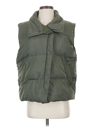 Pre-owned Tcec Vest In Green