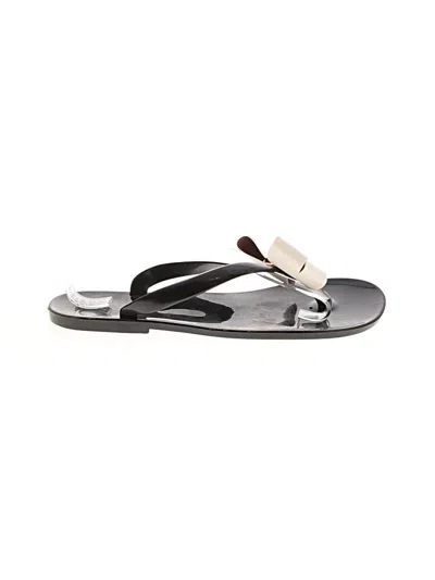 Pre-owned Ted Baker Flip Flops In Silver