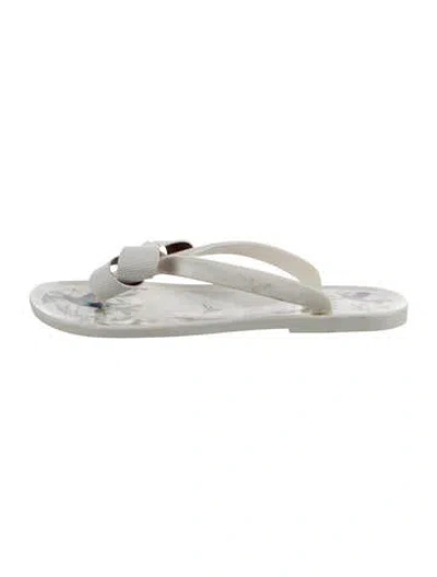 Pre-owned Ted Baker Flip Flops In White