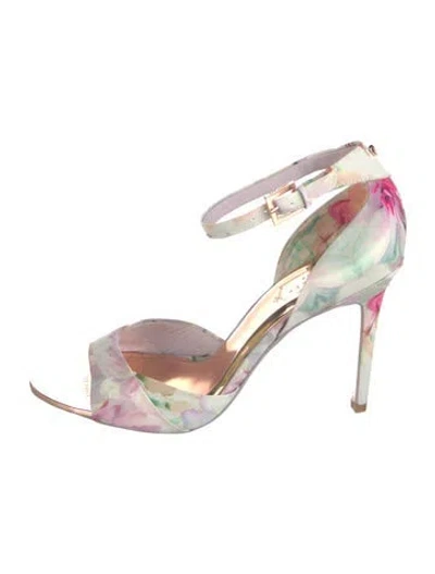 Pre-owned Ted Baker Floral Print Bow Accents Sandals In White