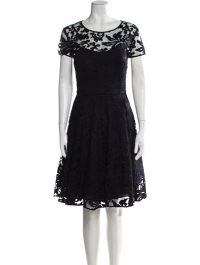 Pre-owned Ted Baker Lace Knee-length Dress In Blue