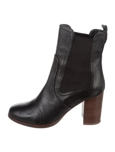 Pre-owned Ted Baker Leather Chelsea Boots In Black