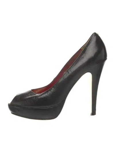 Pre-owned Ted Baker Leather Pumps In Black