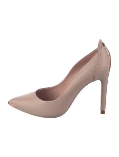 Pre-owned Ted Baker Leather Pumps In Pink