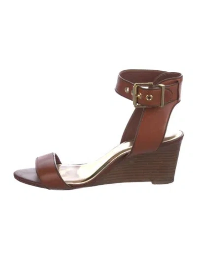 Pre-owned Ted Baker Leather Sandals In Brown