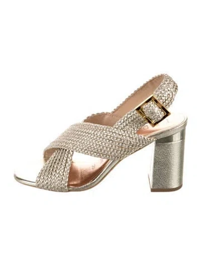 Pre-owned Ted Baker Leather Sandals In Gold