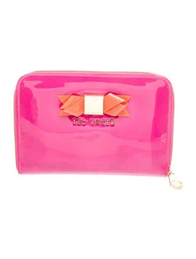 Pre-owned Ted Baker Patent Leather Clutch In Pink