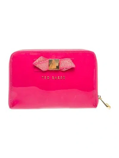 Pre-owned Ted Baker Patent Leather Clutch In Pink