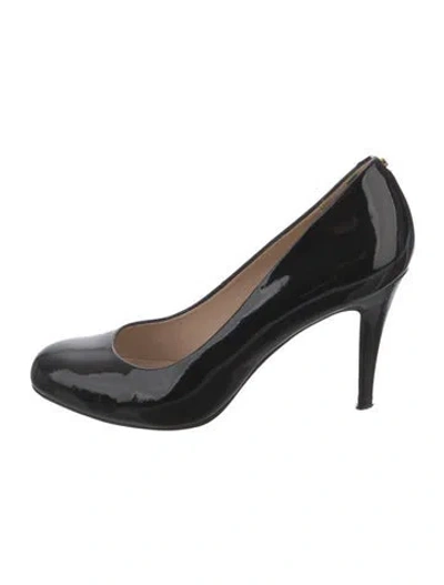 Pre-owned Ted Baker Patent Leather Pumps In Black