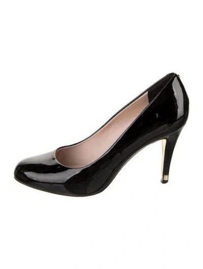 Pre-owned Ted Baker Patent Leather Pumps In Black