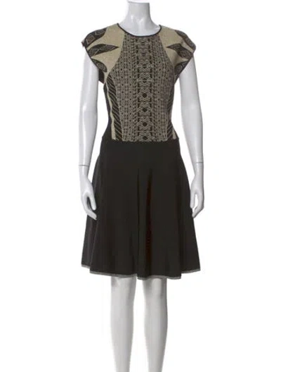 Pre-owned Ted Baker Printed Knee-length Dress In Neutral