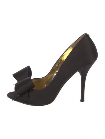 Pre-owned Ted Baker Satin Bow Accents Pumps In Black
