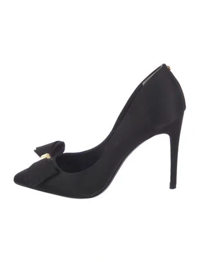 Pre-owned Ted Baker Satin Bow Accents Pumps In Black