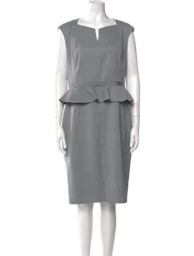 Pre-owned Ted Baker Square Neckline Midi Length Dress In Gray