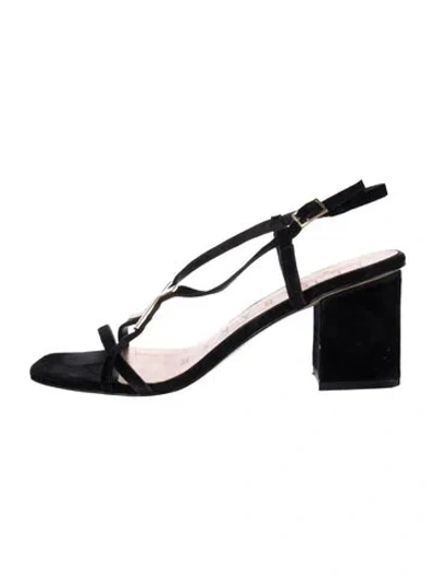 Pre-owned Ted Baker Suede Sandals In Black
