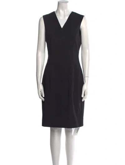 Pre-owned Ted Baker V-neck Knee-length Dress In Black