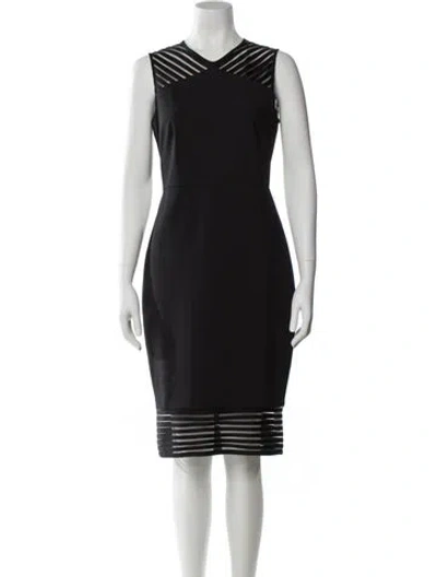 Pre-owned Ted Baker V-neck Knee-length Dress In Black