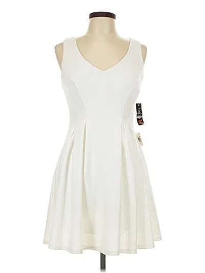 Pre-owned Teeze Me Casual Dress In White