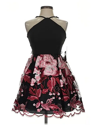Pre-owned Teeze Me Cocktail Dress In Black