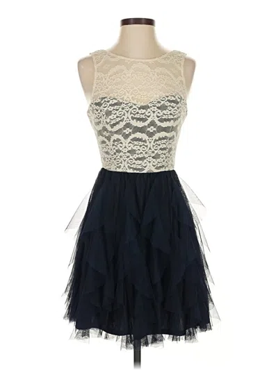 Pre-owned Teeze Me Cocktail Dress In Blue