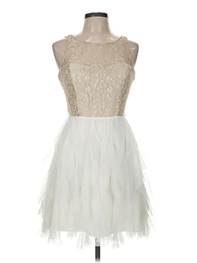 Pre-owned Teeze Me Cocktail Dress In Ivory