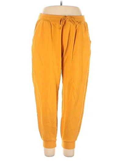 Pre-owned Tek Gear Casual Pants In Yellow