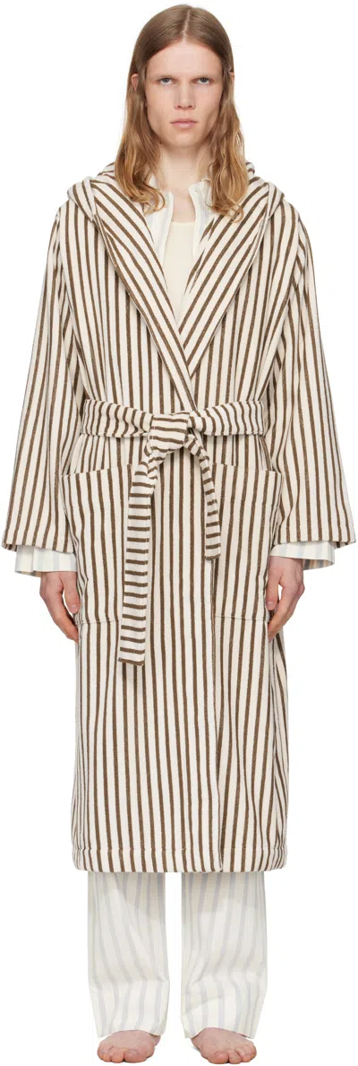 Tekla Terrycloth Hooded Bathrobe In Black