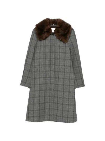 Tela Check Faux-fur Collar Coat In 그레이