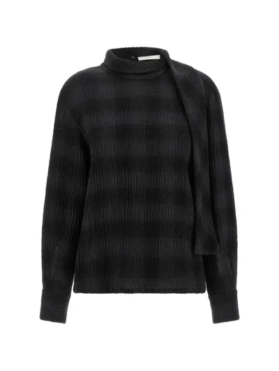 Tela Crinkled Scarf-detail Blouse In Black