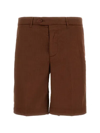 Tela Genova Belt-loops Linen Shorts In Brown